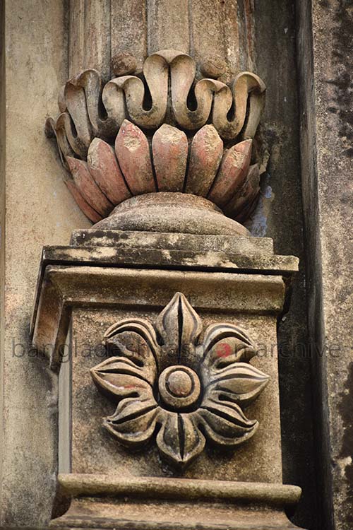 পানাম নগরীর বাড়িগুলোতে ব্যাবহারীত নিখুঁত নকশা