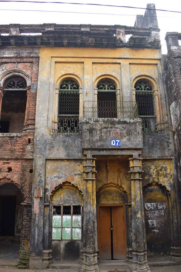 পানাম নগরীর বাড়িগুলোতে ব্যাবহারীত নিখুঁত নকশা