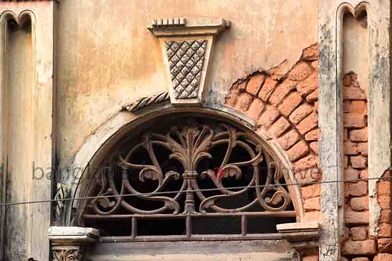 পানাম নগরীর বাড়িগুলোতে ব্যাবহারীত নিখুঁত নকশা