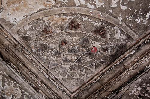 পানাম নগরীর বাড়িগুলোতে ব্যাবহারীত নকশা