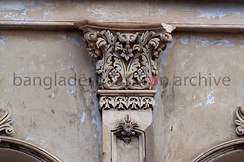 পানাম নগরীর বাড়িগুলোতে ব্যাবহারীত নকশা