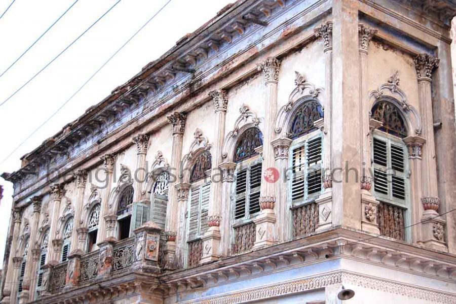 পানাম নগরীর বাড়িগুলোতে ব্যাবহারীত নিখুঁত নকশা